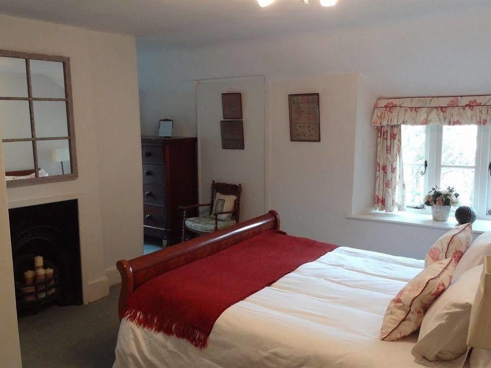 Huxham Farmhouse Bed & Breakfast East Pennard Dış mekan fotoğraf