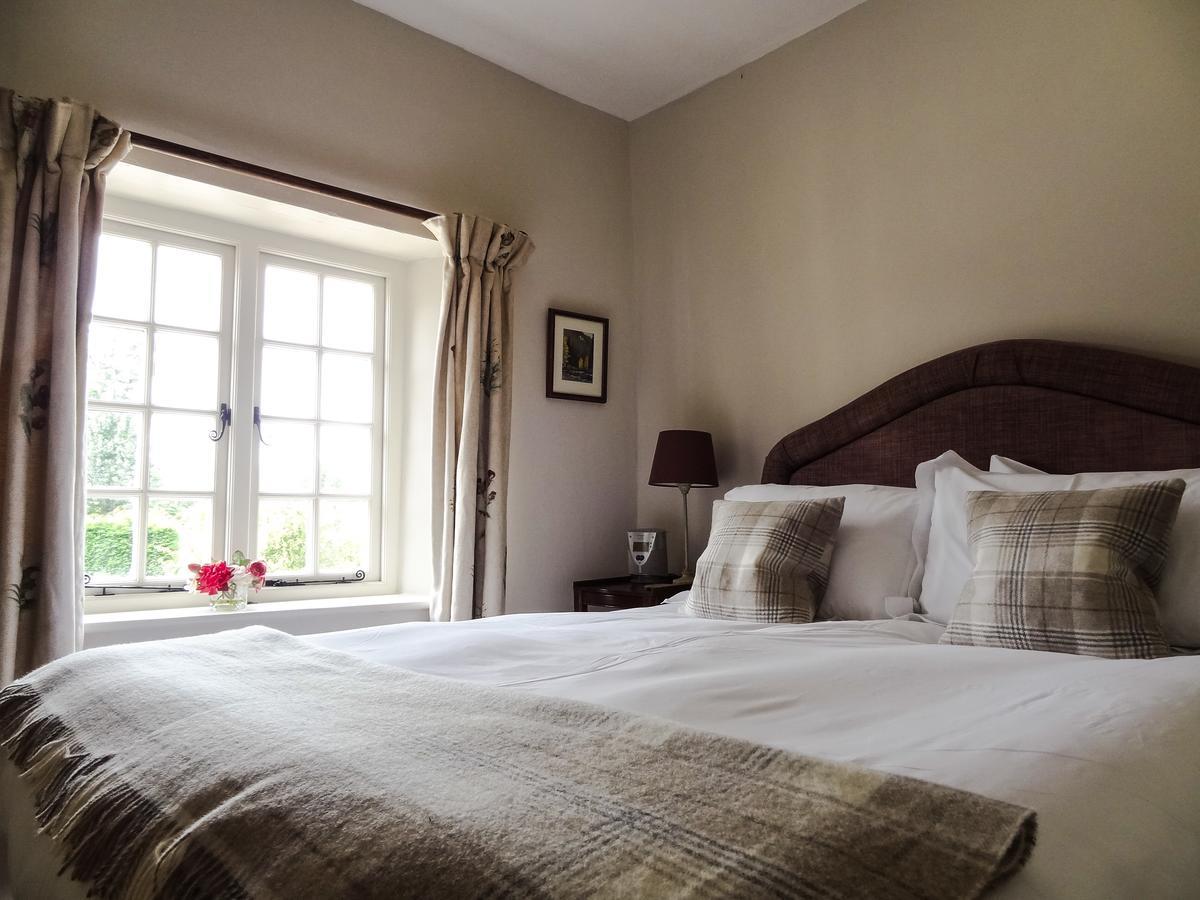 Huxham Farmhouse Bed & Breakfast East Pennard Dış mekan fotoğraf