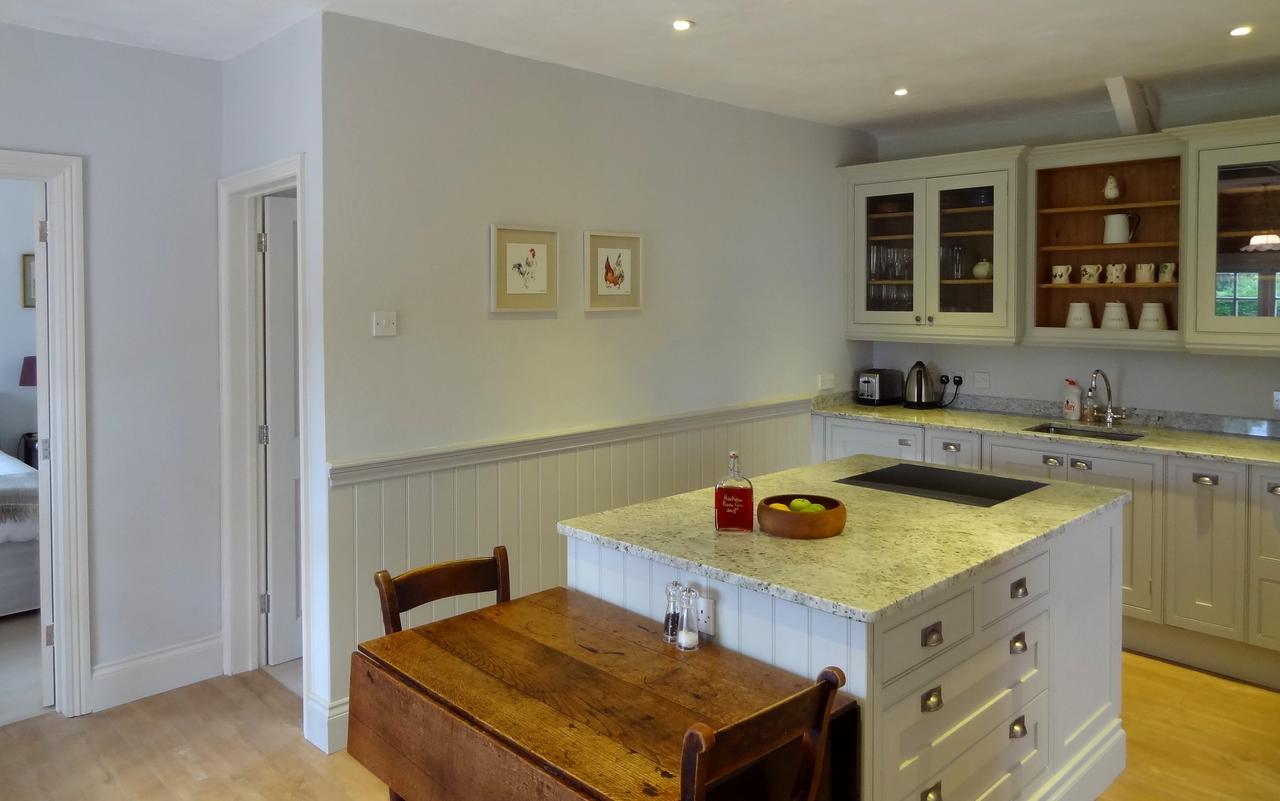 Huxham Farmhouse Bed & Breakfast East Pennard Dış mekan fotoğraf