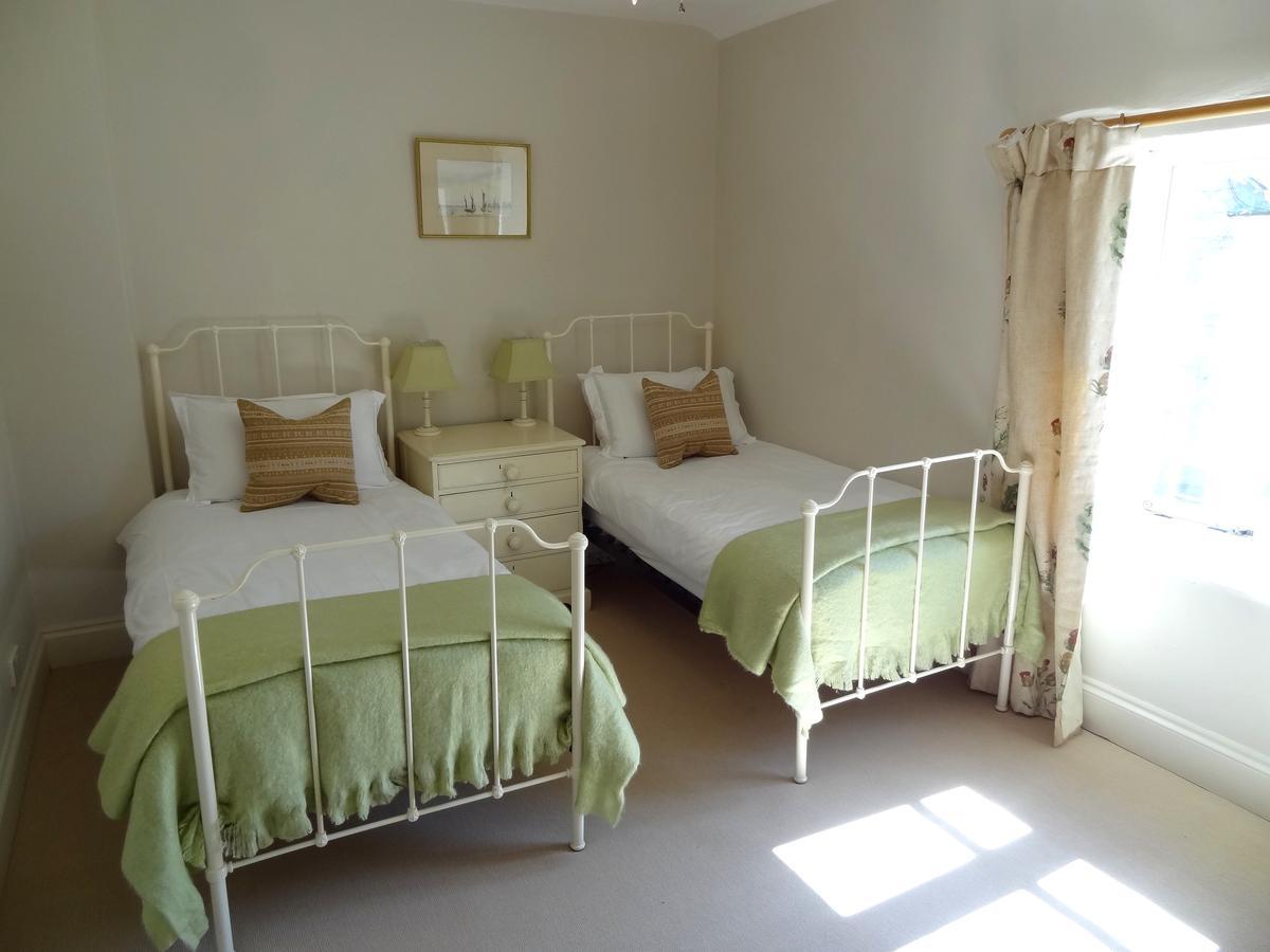 Huxham Farmhouse Bed & Breakfast East Pennard Dış mekan fotoğraf